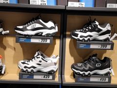 -华联商厦(火车站店)