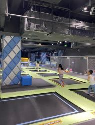 -反弹蹦床公园·亲子乐园·团建·派对(青岛融创茂店)