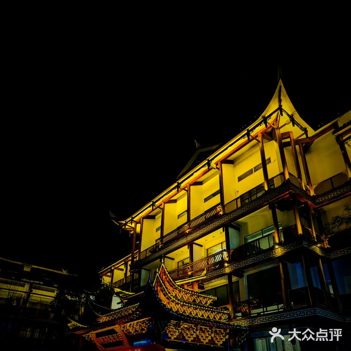 剑河仰阿莎温泉小镇图片
