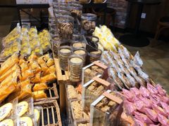-仟吉·ART FARM主题店(菱角湖万达店)