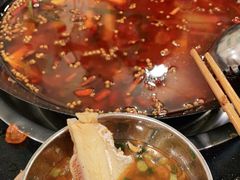 -鸿顺老铁锅美蛙鱼府(解放碑店)