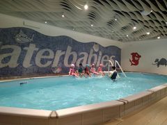 -水孩子国际儿童游泳早教中心(吾悦旗舰中心)