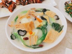 -轩记海鲜餐厅·四十五年老字号·经典粤菜(西区彩虹店)