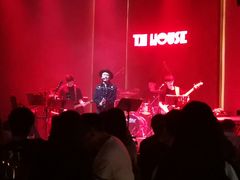 -TZ House音乐现场(来福士中心店)