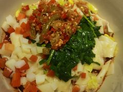-阿瓦山寨·湘菜现炒·剁椒鱼头王(咸阳总店)
