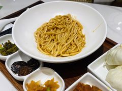 自制菌菇油拌面-春风松月楼(七宝万科店)