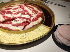 -猪啊牛呀羊啊铜盘烤肉(正大广场店)