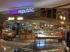 门面-大食代美食广场(上海中心店)