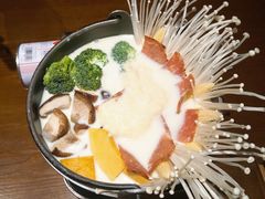 -十二舍·湯物素煮(江泰潤政店)