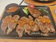 -豪享来牛排(人民店)