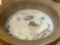 -滇香肴·云南菜蒸汽石锅鱼(云南北路店)