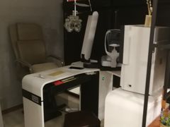 -肆兮眼镜·蔡司·徕卡战略合作店(大坪店)