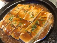 煎酿养生黑豆腐-金汇酒楼(中山东区店)