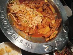 -胖哥俩肉蟹煲(济南世茂国际广场店)