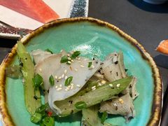 -铭牛烧肉·和牛海鲜自助(高新月牙湖店)