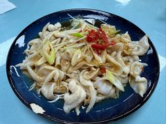 -崴海渔村(虹梅路店)