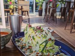 招牌凯撒沙拉-THE CUT Rooftop顶楼牛排餐吧(环贸iapm店)