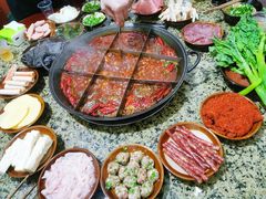 九宫格锅底-重庆下半城老火锅(糖酒公司店)