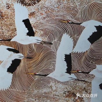 先不要说话，……和我一起想象，脚步缓缓走到原作面前