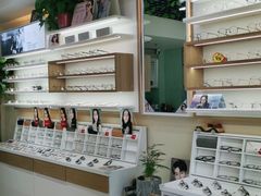 -视野联行眼镜·蔡司·控优点授权(长白万象汇店)