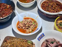 -老萍巷莲花血鸭·萍乡地标江西菜(步行街店)