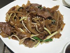 干炒牛河-火啫啫·粤式啫啫煲(南通首店)