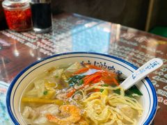 -长人馄饨铺(解放街店)