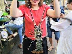 -拉威海鲜市场