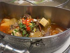 -左庭右院鲜牛肉火锅(浦江欢乐颂店)