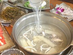 -享润四季椰子鸡音乐主题餐厅(晋江万达店)