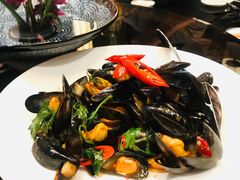 -杭州西子湖四季酒店·金沙厅