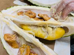 -油麻地果栏