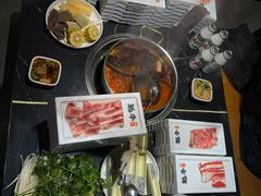 -魁牛·潮汕牛肉自助火锅(沈辽路万达店)