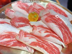 -草家酱蟹炭火烤肉店(珲春南路二店)