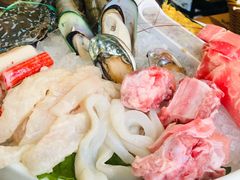 -樾餐厅泰式海鲜火锅(民歌湖店)