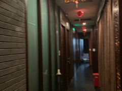 -水秀坊·足道SPA 按摩(巨鹿路店)