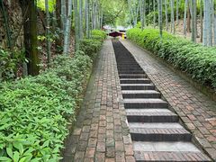 -故乡缘·香格里拉山庄(冷竹路店)