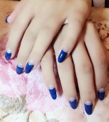 -爱美睫美甲会馆