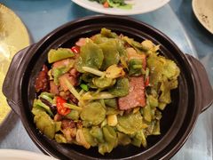 青笋干烧腊肉-老高家饺子馆