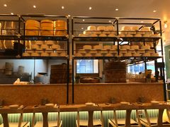 -唐宫小聚(新港中心店)