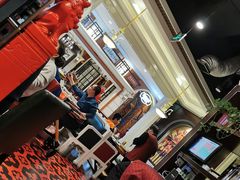 大堂-皇城根·烤鸭·鱼头·家常菜(欧亚大观乐活城店)