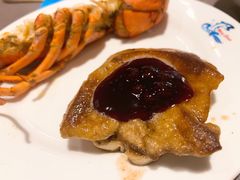 -小天鹅戴斯酒店鲸鲨百汇创作料理