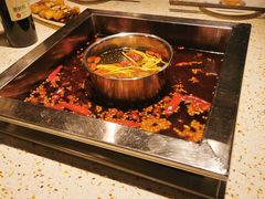 -二荆条·蜀鲜汇城市森林火锅