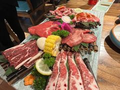 -明洞阿姨·韩式酱蟹烤肉·创意料理(三元桥店)