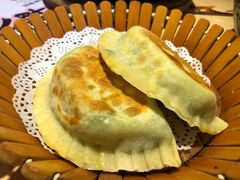 韭菜盒子-关东小磨东北菜(上海长风大悦城店)