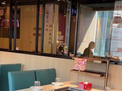 -海底捞火锅(长沙华创国际广场店)