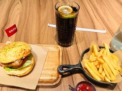 -必胜客(远大路店)