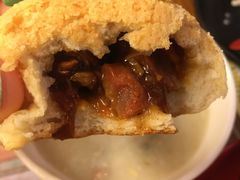 酥皮焗叉烧包-添好运点心专门店(深水埗店)