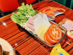 -沙胆彪炭炉牛杂煲(上海日月光广场店)