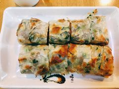 葱饼卷牛肉-台北楚楚园馅饼粥(虹桥南丰城店)